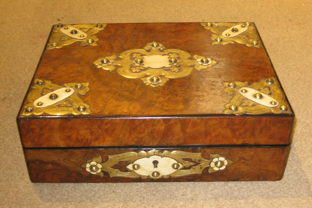 Antique Furniture Chelsea Dorking Desks